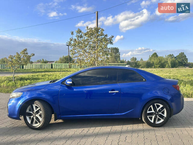 Синий Киа Cerato KOUP, объемом двигателя 2 л и пробегом 144 тыс. км за 8350 $, фото 14 на Automoto.ua