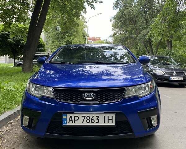 Синий Киа Cerato KOUP, объемом двигателя 2 л и пробегом 160 тыс. км за 8500 $, фото 1 на Automoto.ua