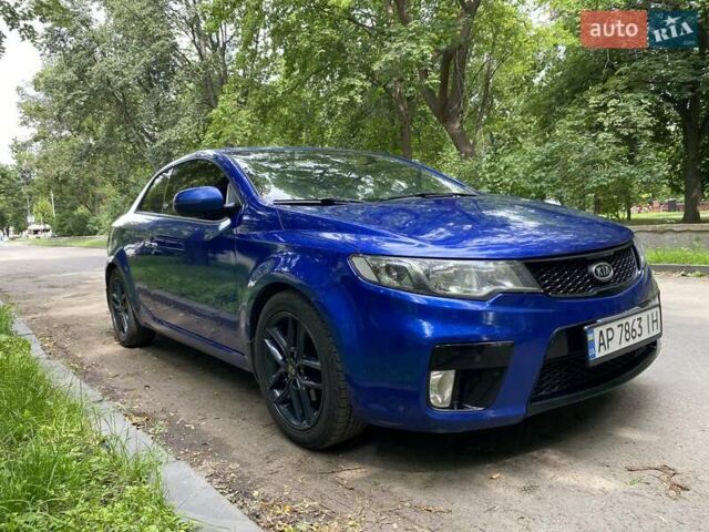Синий Киа Cerato KOUP, объемом двигателя 2 л и пробегом 160 тыс. км за 8500 $, фото 2 на Automoto.ua