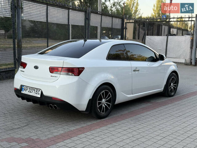 Белый Киа Черато, объемом двигателя 2 л и пробегом 165 тыс. км за 8200 $, фото 8 на Automoto.ua