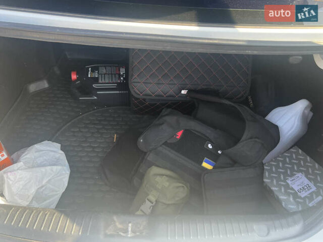 Белый Киа Черато, объемом двигателя 2 л и пробегом 213 тыс. км за 8600 $, фото 16 на Automoto.ua