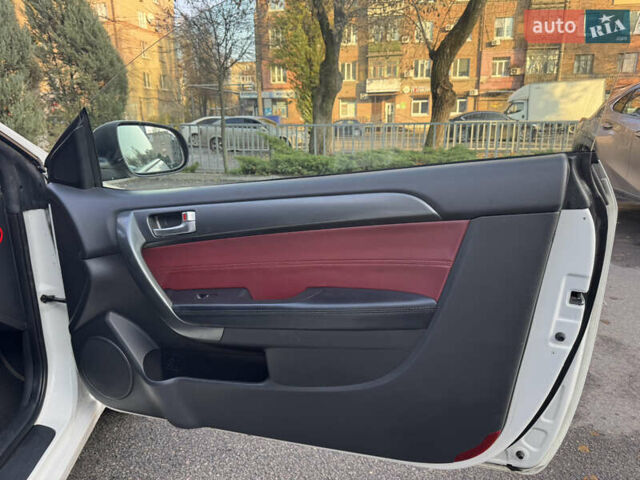 Белый Киа Черато, объемом двигателя 2 л и пробегом 195 тыс. км за 7800 $, фото 17 на Automoto.ua