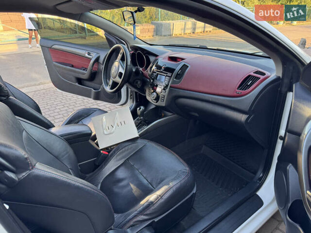 Белый Киа Черато, объемом двигателя 2 л и пробегом 135 тыс. км за 8400 $, фото 24 на Automoto.ua