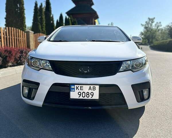 Білий Кіа Черато, об'ємом двигуна 1.6 л та пробігом 168 тис. км за 7900 $, фото 1 на Automoto.ua