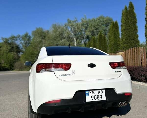 Білий Кіа Черато, об'ємом двигуна 1.6 л та пробігом 168 тис. км за 7900 $, фото 2 на Automoto.ua