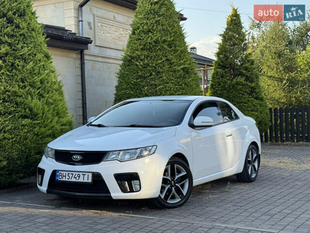 Белый Киа Черато, объемом двигателя 2 л и пробегом 135 тыс. км за 8400 $, фото 18 на Automoto.ua