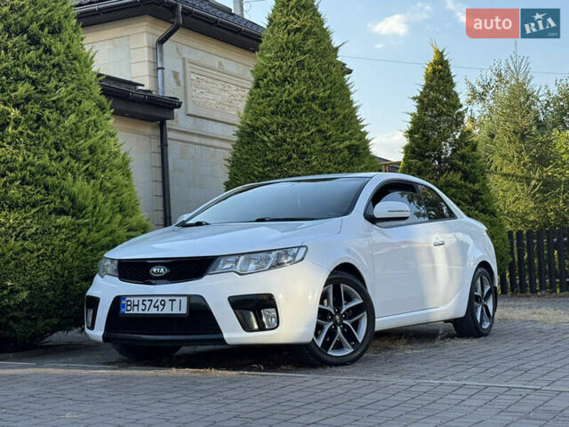 Белый Киа Черато, объемом двигателя 2 л и пробегом 135 тыс. км за 8400 $, фото 16 на Automoto.ua