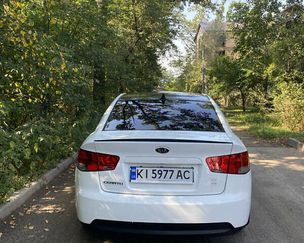 Білий Кіа Черато, об'ємом двигуна 1.6 л та пробігом 168 тис. км за 5800 $, фото 25 на Automoto.ua