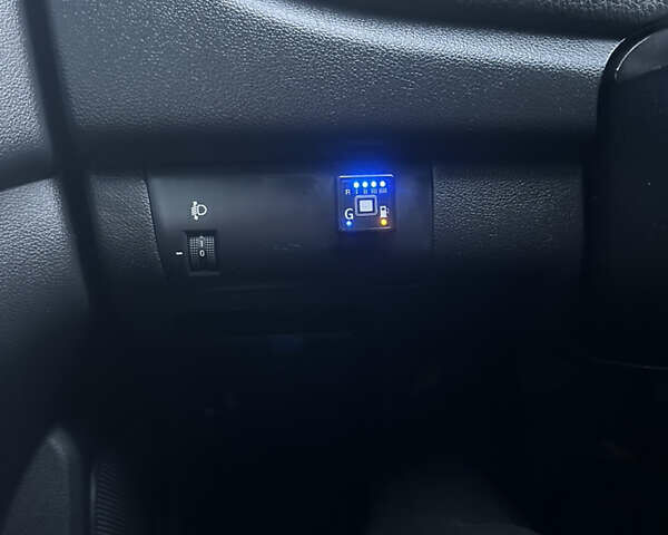 Білий Кіа Черато, об'ємом двигуна 1.59 л та пробігом 154 тис. км за 7500 $, фото 15 на Automoto.ua