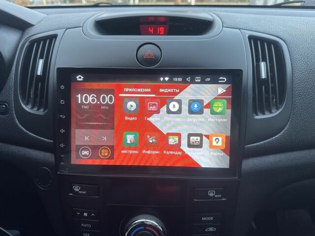 Белый Киа Черато, объемом двигателя 1.6 л и пробегом 154 тыс. км за 7500 $, фото 4 на Automoto.ua