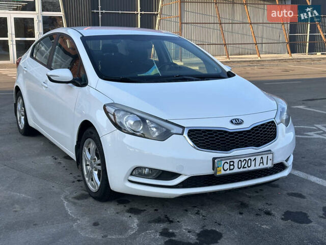 Киа Черато 2012 в Чернигове на Automoto.ua Белый Киа Черато, объемом двигателя 1.6 л и пробегом 213 тыс. км за 10300 $, фото 1 на Automoto.ua