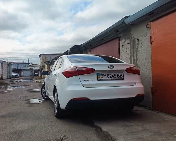 Белый Киа Черато, объемом двигателя 1.59 л и пробегом 365 тыс. км за 9000 $, фото 1 на Automoto.ua