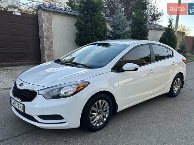 Белый Киа Черато, объемом двигателя 1.8 л и пробегом 202 тыс. км за 8600 $, фото 2 на Automoto.ua