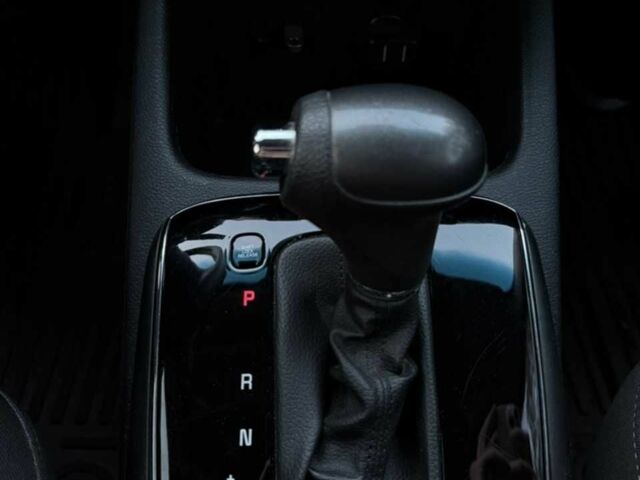 Белый Киа Черато, объемом двигателя 2 л и пробегом 74 тыс. км за 11600 $, фото 10 на Automoto.ua