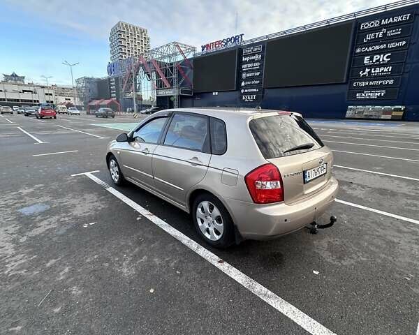 Бежевый Киа Черато, объемом двигателя 1.6 л и пробегом 138 тыс. км за 4400 $, фото 10 на Automoto.ua