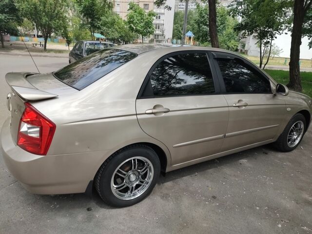 Бежевий Кіа Черато, об'ємом двигуна 0 л та пробігом 155 тис. км за 230009 $, фото 3 на Automoto.ua