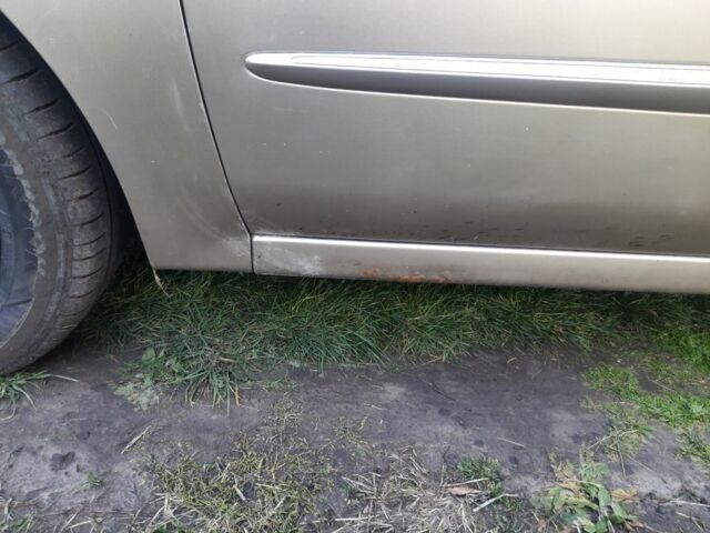 Киа Черато 2006 в Киеве на Automoto.ua Бежевый Киа Черато, объемом двигателя 1.6 л и пробегом 469 тыс. км за 1999 $, фото 8 на Automoto.ua