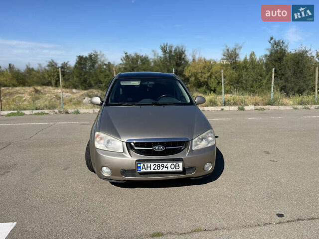 Бежевый Киа Черато, объемом двигателя 2 л и пробегом 160 тыс. км за 4400 $, фото 7 на Automoto.ua