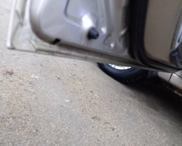 Бежевий Кіа Черато, об'ємом двигуна 1.6 л та пробігом 300 тис. км за 4300 $, фото 6 на Automoto.ua