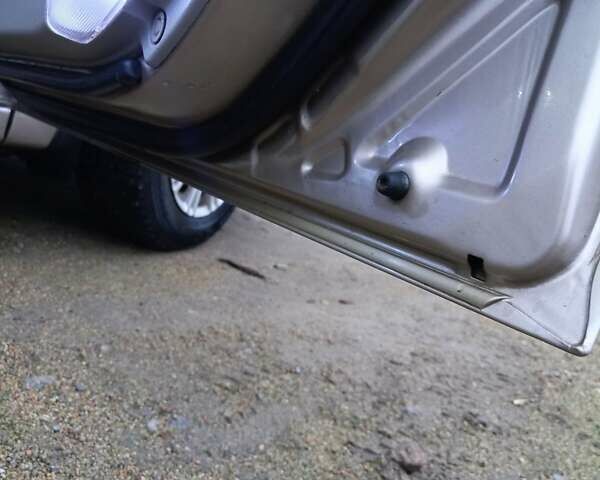 Бежевий Кіа Черато, об'ємом двигуна 1.6 л та пробігом 300 тис. км за 4300 $, фото 5 на Automoto.ua