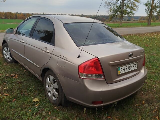 Бежевий Кіа Черато, об'ємом двигуна 1.6 л та пробігом 280 тис. км за 3300 $, фото 7 на Automoto.ua