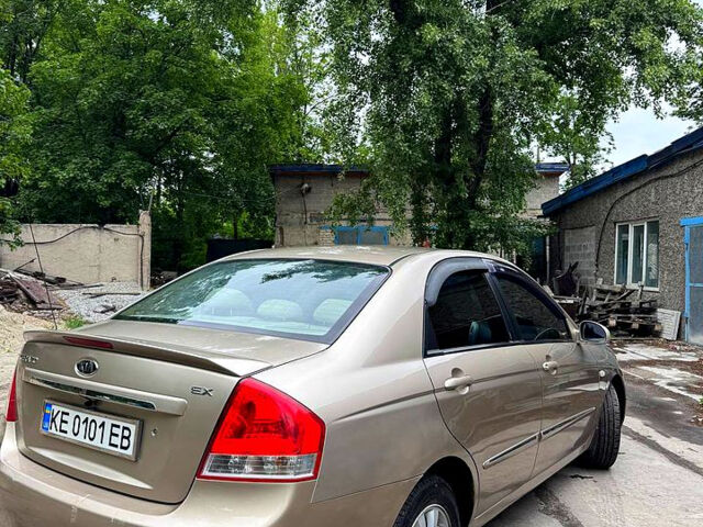 Бежевый Киа Черато, объемом двигателя 1.6 л и пробегом 212 тыс. км за 4600 $, фото 9 на Automoto.ua