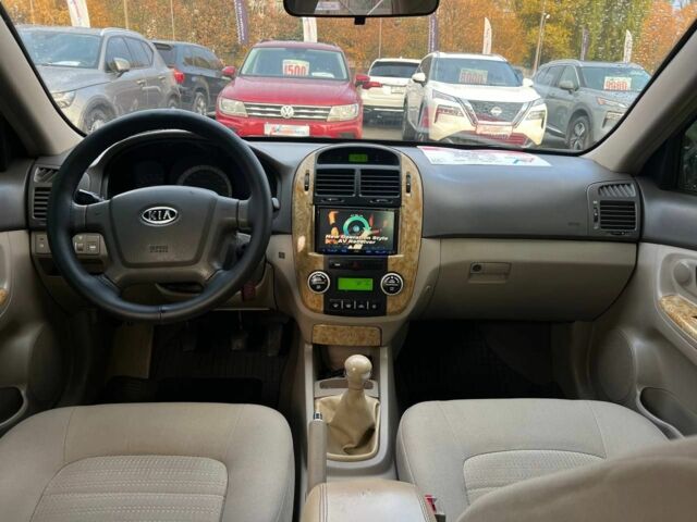 Киа Черато 2007 в Кривом Роге на Automoto.ua Бежевый Киа Черато, объемом двигателя 2 л и пробегом 206 тыс. км за 4400 $, фото 9 на Automoto.ua