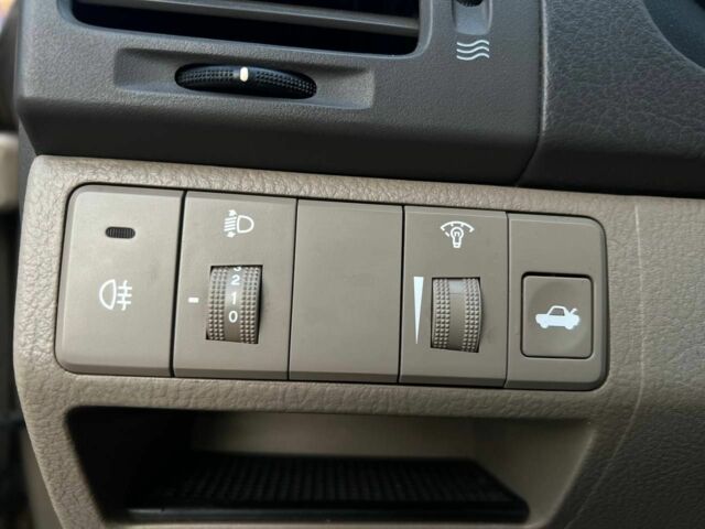 Киа Черато 2007 в Кривом Роге на Automoto.ua Бежевый Киа Черато, объемом двигателя 2 л и пробегом 206 тыс. км за 4400 $, фото 14 на Automoto.ua