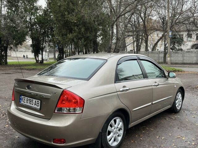 Бежевый Киа Черато, объемом двигателя 1.6 л и пробегом 218 тыс. км за 5200 $, фото 4 на Automoto.ua