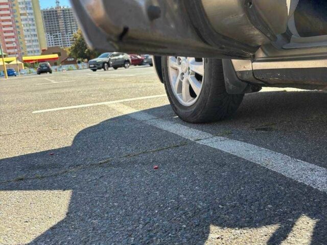 Бежевый Киа Черато, объемом двигателя 1.6 л и пробегом 197 тыс. км за 3384 $, фото 4 на Automoto.ua