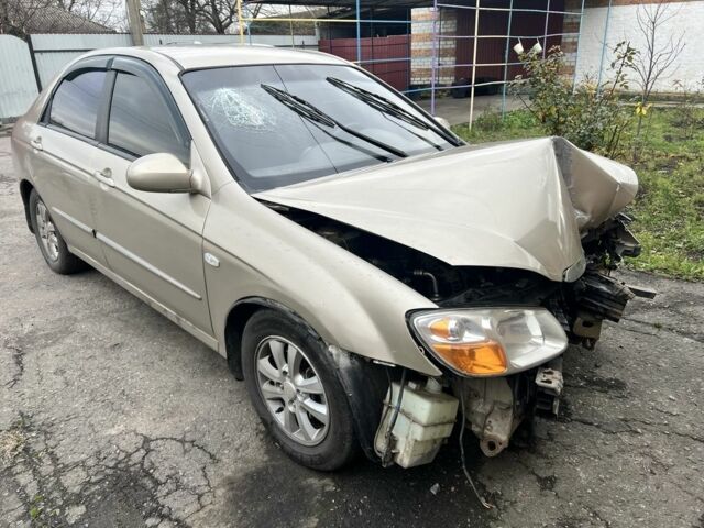 Бежевий Кіа Черато, об'ємом двигуна 1.6 л та пробігом 312 тис. км за 1800 $, фото 4 на Automoto.ua