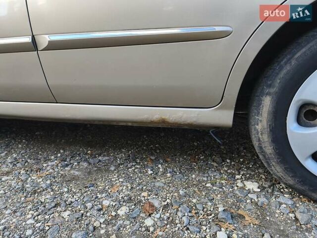 Бежевий Кіа Черато, об'ємом двигуна 1.59 л та пробігом 155 тис. км за 3700 $, фото 6 на Automoto.ua