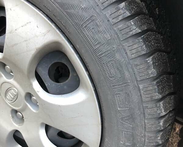 Бежевий Кіа Черато, об'ємом двигуна 1.6 л та пробігом 118 тис. км за 5400 $, фото 15 на Automoto.ua