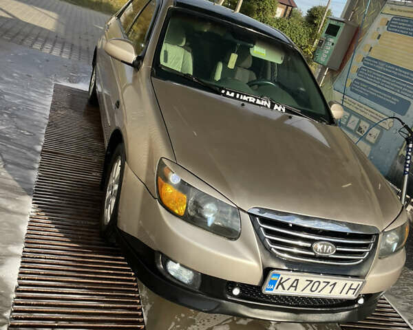 Кіа Черато 2008 у Новоселиця на Automoto.ua Бежевий Кіа Черато, об'ємом двигуна 1.59 л та пробігом 300 тис. км за 4600 $, фото 9 на Automoto.ua