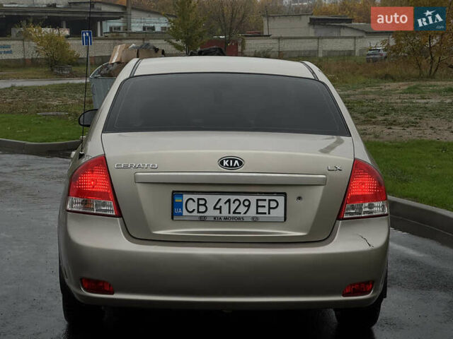 Бежевый Киа Черато, объемом двигателя 1.6 л и пробегом 168 тыс. км за 4450 $, фото 3 на Automoto.ua