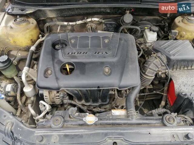 Кіа Черато 2008 у Ужгороді на Automoto.ua Бежевий Кіа Черато, об'ємом двигуна 1.59 л та пробігом 184 тис. км за 4500 $, фото 6 на Automoto.ua