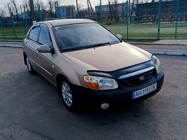 Бежевий Кіа Черато, об'ємом двигуна 1.6 л та пробігом 205 тис. км за 4600 $, фото 2 на Automoto.ua