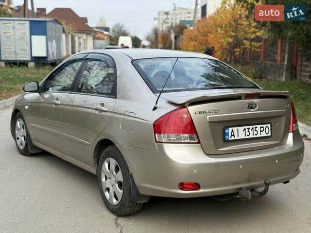 Бежевий Кіа Черато, об'ємом двигуна 1.58 л та пробігом 287 тис. км за 4800 $, фото 6 на Automoto.ua