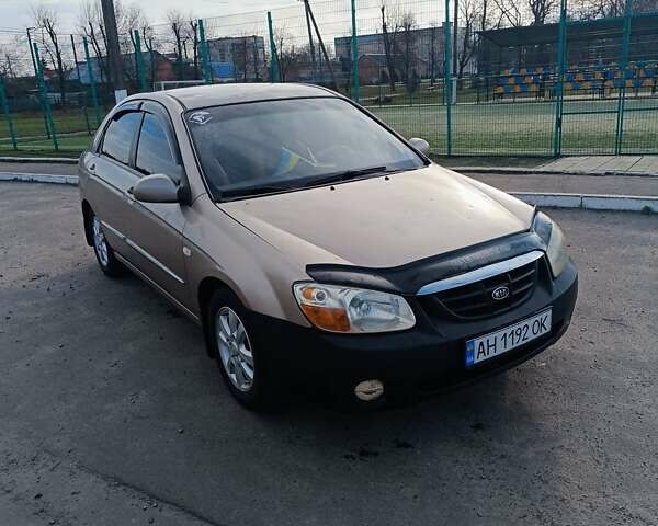Бежевий Кіа Черато, об'ємом двигуна 1.6 л та пробігом 205 тис. км за 4600 $, фото 3 на Automoto.ua