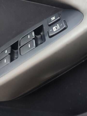 Бежевый Киа Черато, объемом двигателя 1.98 л и пробегом 180 тыс. км за 6899 $, фото 34 на Automoto.ua