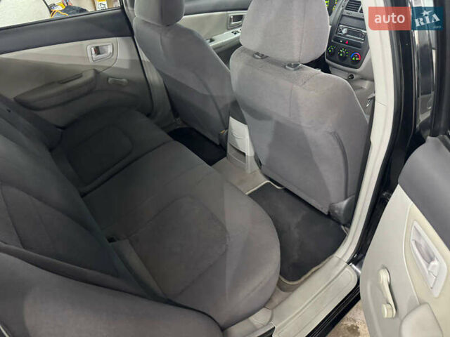 Киа Черато 2006 в Кременце на Automoto.ua Черный Киа Черато, объемом двигателя 1.6 л и пробегом 132 тыс. км за 4600 $, фото 16 на Automoto.ua