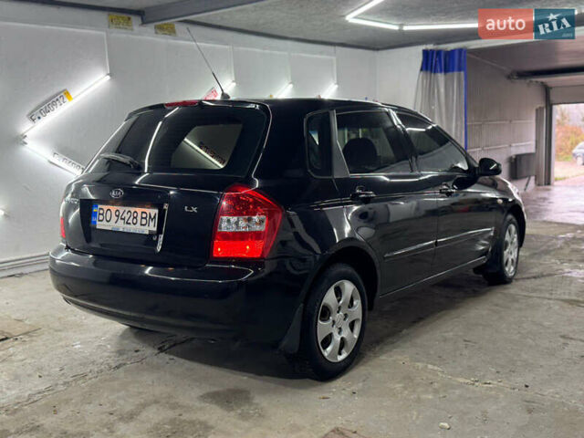 Киа Черато 2006 в Кременце на Automoto.ua Черный Киа Черато, объемом двигателя 1.6 л и пробегом 132 тыс. км за 4600 $, фото 4 на Automoto.ua