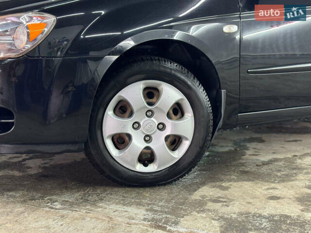 Киа Черато 2006 в Кременце на Automoto.ua Черный Киа Черато, объемом двигателя 1.6 л и пробегом 132 тыс. км за 4600 $, фото 31 на Automoto.ua