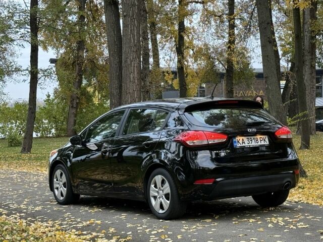 Чорний Кіа Черато, об'ємом двигуна 2 л та пробігом 67 тис. км за 11500 $, фото 2 на Automoto.ua