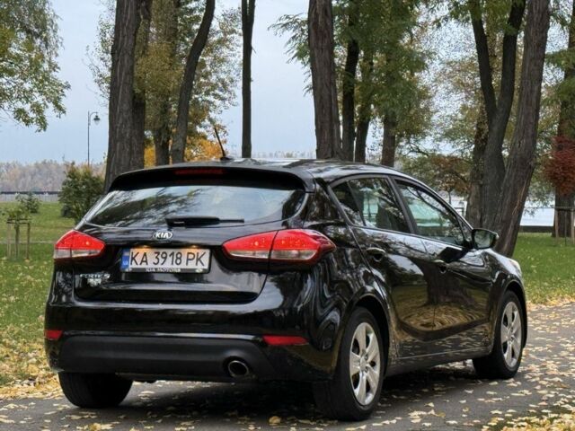 Чорний Кіа Черато, об'ємом двигуна 2 л та пробігом 67 тис. км за 11500 $, фото 1 на Automoto.ua