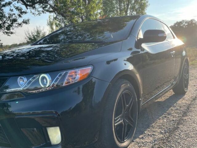 Черный Киа Черато, объемом двигателя 2 л и пробегом 238 тыс. км за 7700 $, фото 3 на Automoto.ua