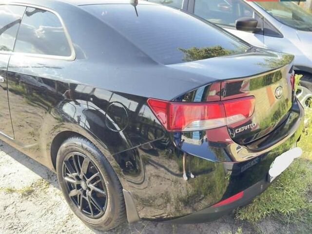 Чорний Кіа Черато, об'ємом двигуна 2 л та пробігом 252 тис. км за 5500 $, фото 4 на Automoto.ua