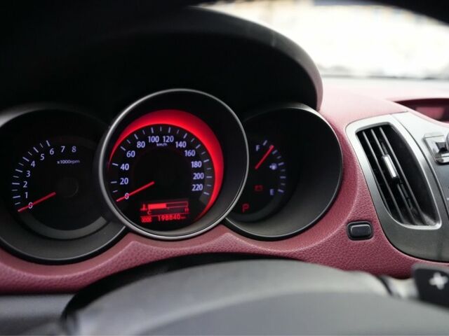 Черный Киа Черато, объемом двигателя 2 л и пробегом 198 тыс. км за 8499 $, фото 10 на Automoto.ua