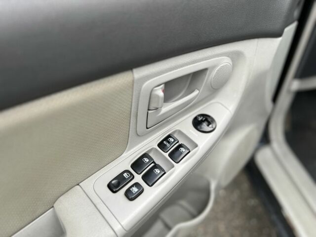 Черный Киа Черато, объемом двигателя 1.6 л и пробегом 230 тыс. км за 3200 $, фото 10 на Automoto.ua