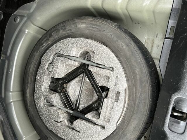 Черный Киа Черато, объемом двигателя 1.6 л и пробегом 230 тыс. км за 3200 $, фото 18 на Automoto.ua